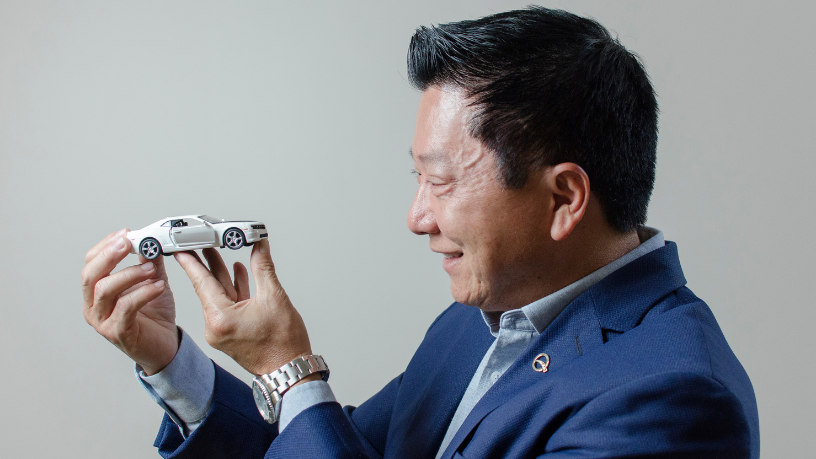 Milton Seigi Hayashi mostra como os carros clássicos preservam memórias e conectam gerações.