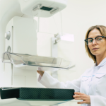 Entenda por que a integração entre mamografia e ultrassom de mama, como destaca Vinicius Tadeu Sattin Rodrigues, é fundamental para um diagnóstico mais preciso e completo.